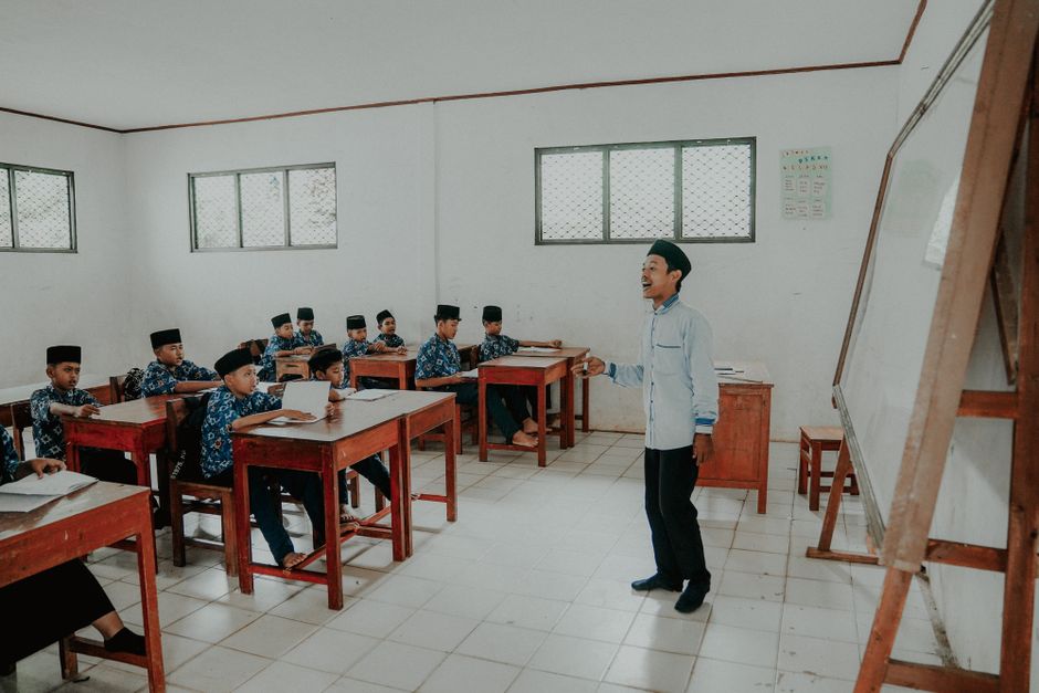 Beasiswa LIVEHK Cerdas